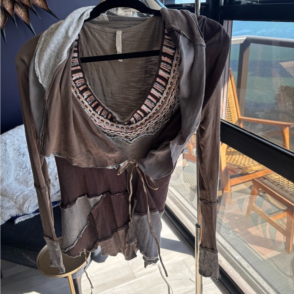 Anthropologie Stylish Brown and Gray Women's Top